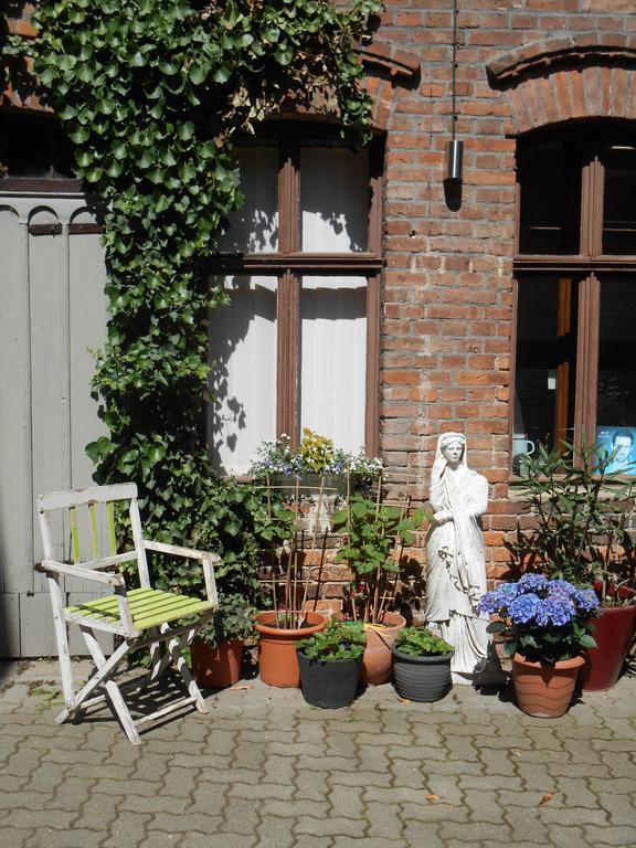 Apartment Silberne Lilie Quedlinburg Exterior photo
